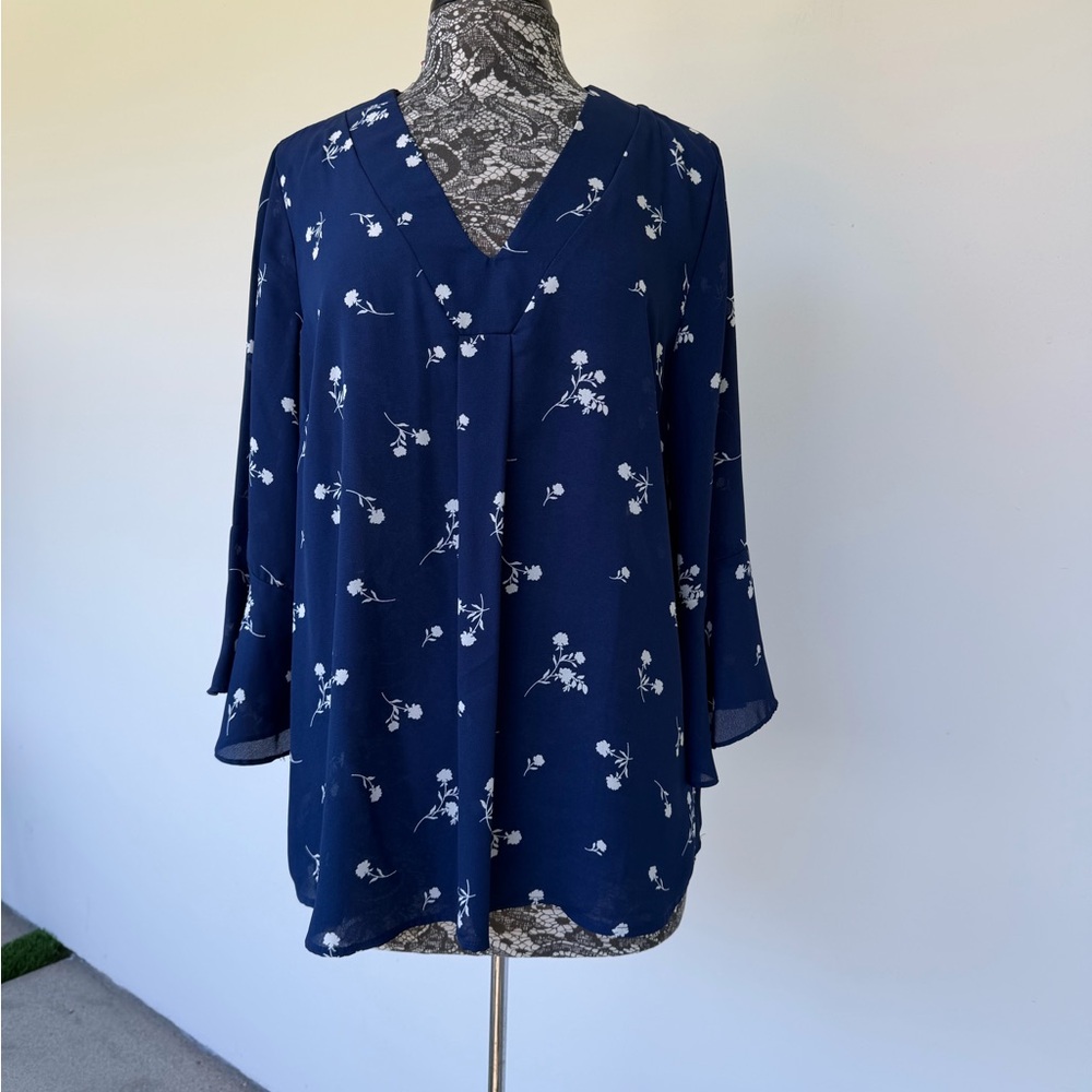 Women's Navy Floral V-Neck Blouse by Marybelle size 1X